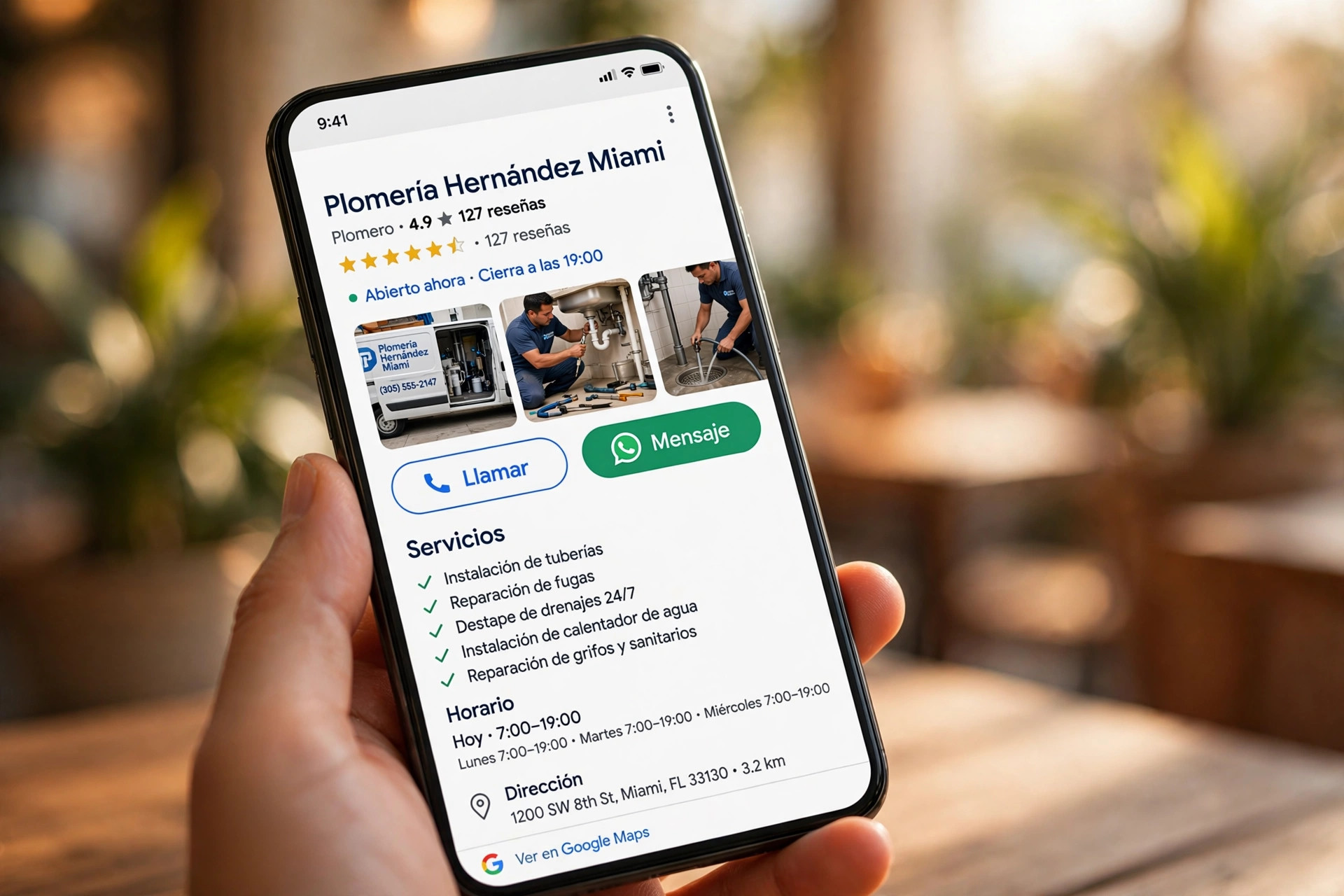 Ejemplo de ficha de Google Business Profile optimizada para un contratista en Miami: 4.9 estrellas, 127 reseñas, fotos, horarios y botones de llamada
